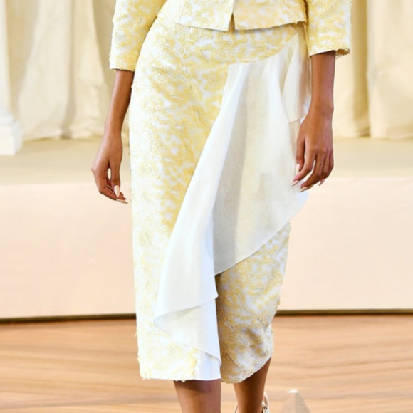 NWT Markarian Delia Ruffled Daisy-Embroidered Midi Skirt - xs
